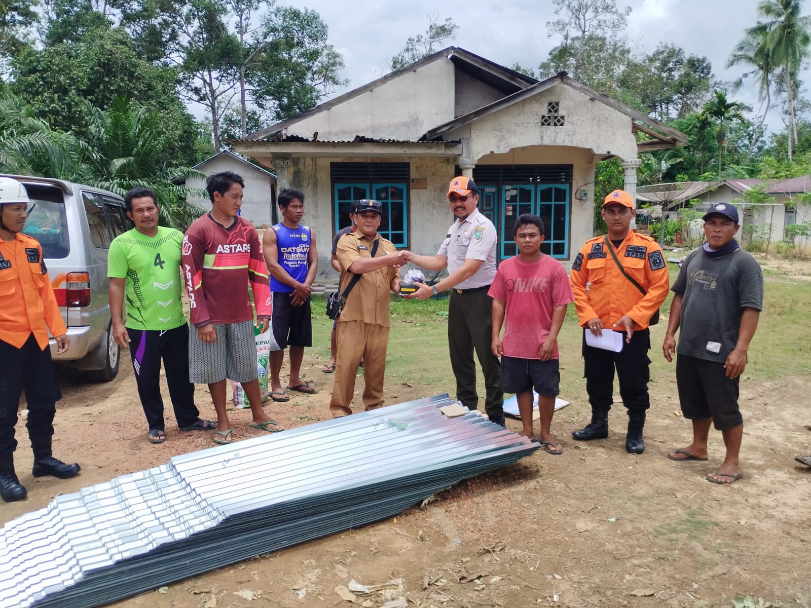 Angin puting beliung menerjang 51 rumah warga di 2 Desa di Kabupaten Belitung